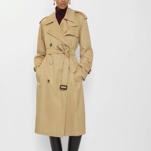 Classic Burberry Trench (Size 6)